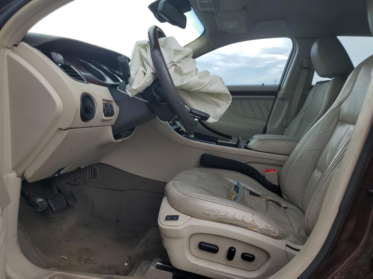 2010 Ford Taurus Limited VIN: 1FAHP2FW7AG149820 Lot: 64274705