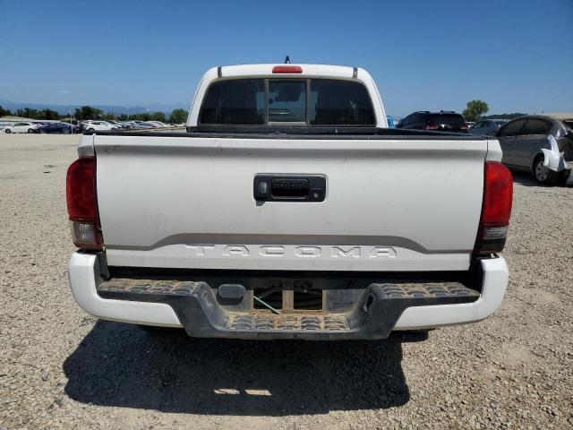  TOYOTA TACOMA 2022 Biały