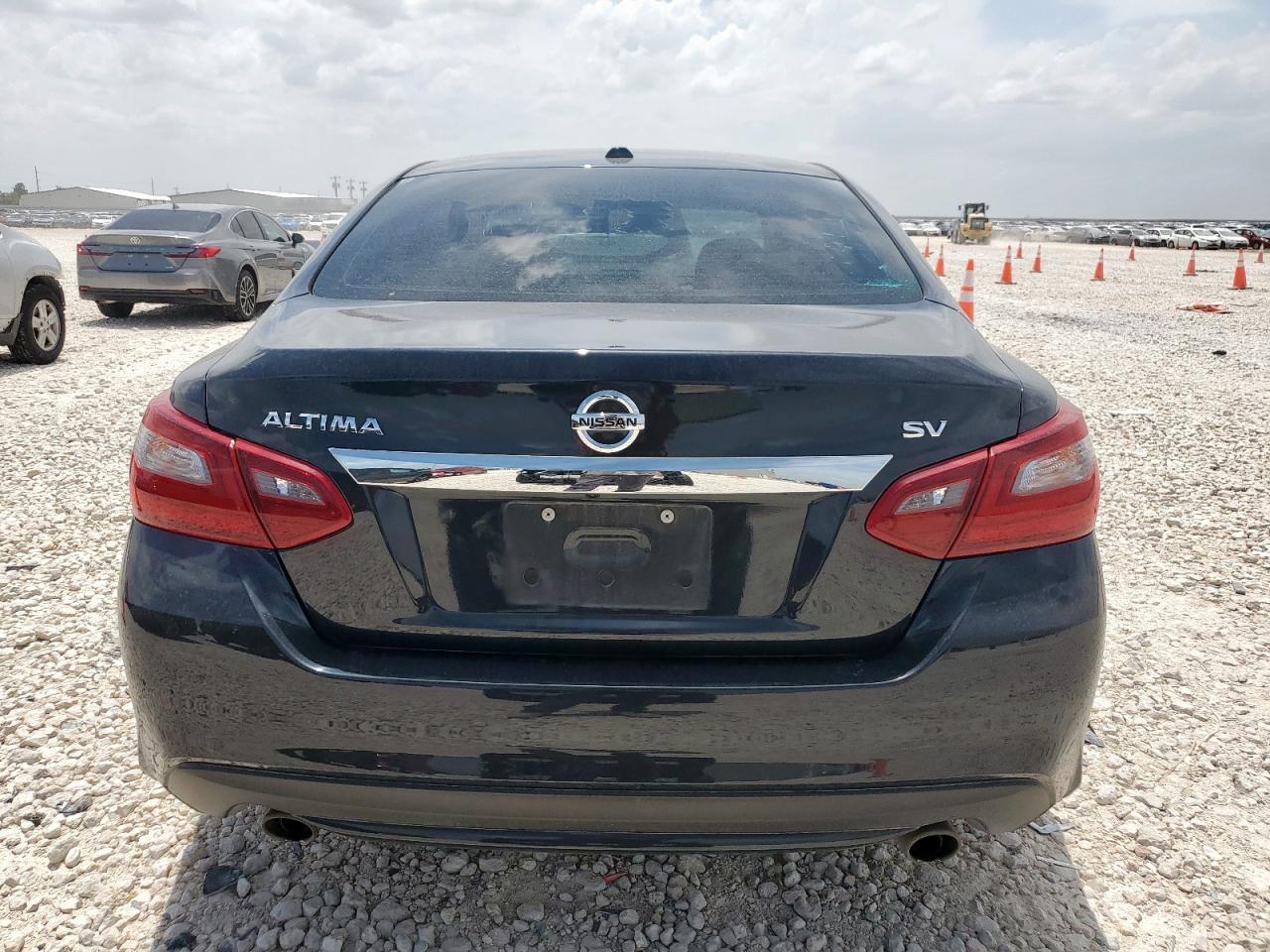 2018 Nissan Altima 2.5 VIN: 1N4AL3AP8JC136150 Lot: 62691835