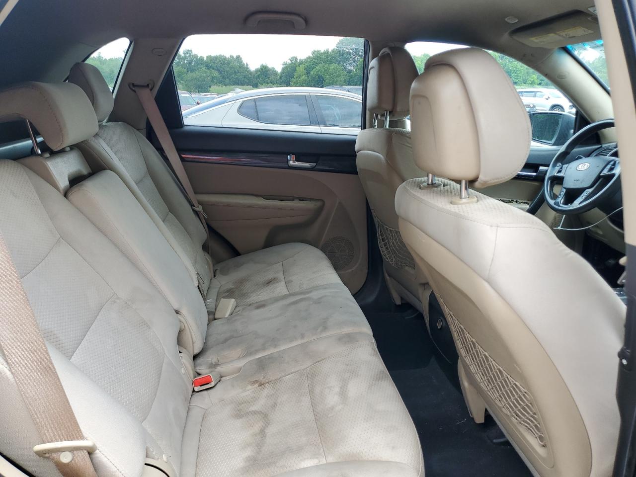 2011 Kia Sorento Base VIN: 5XYKT3A13BG126584 Lot: 64105165