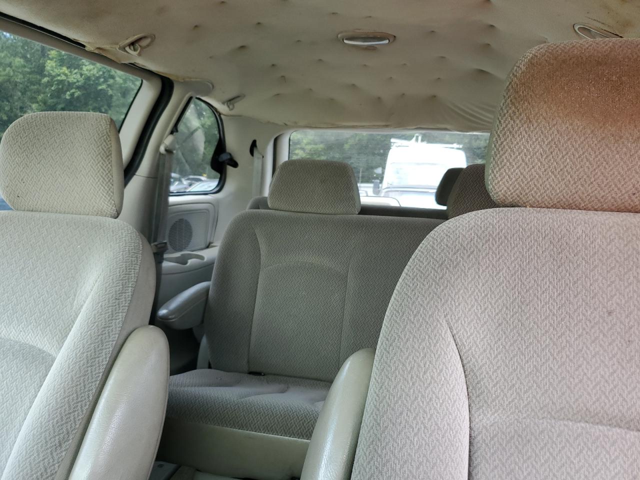 2006 Chrysler Town & Country VIN: 1A4GP45R76B540879 Lot: 64269145