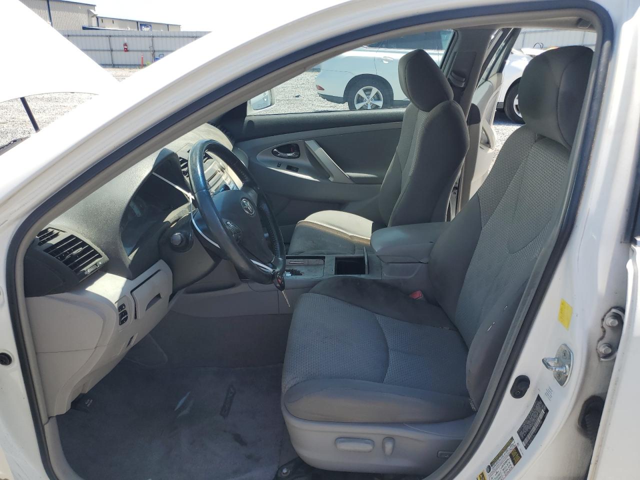 2011 Toyota Camry Base VIN: 4T1BF3EK4BU630310 Lot: 64554135