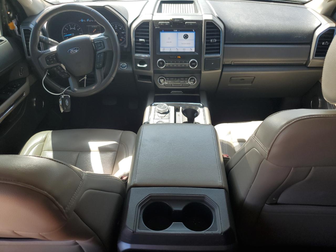 2019 Ford Expedition Xlt VIN: 1FMJU1JT2KEA32912 Lot: 63445075