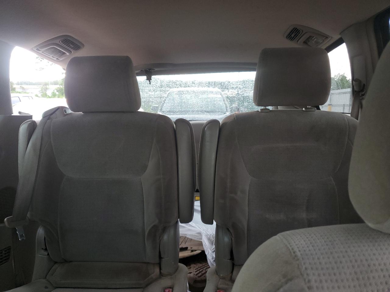 2004 Toyota Sienna Ce VIN: 5TDZA23C44S013102 Lot: 64028965