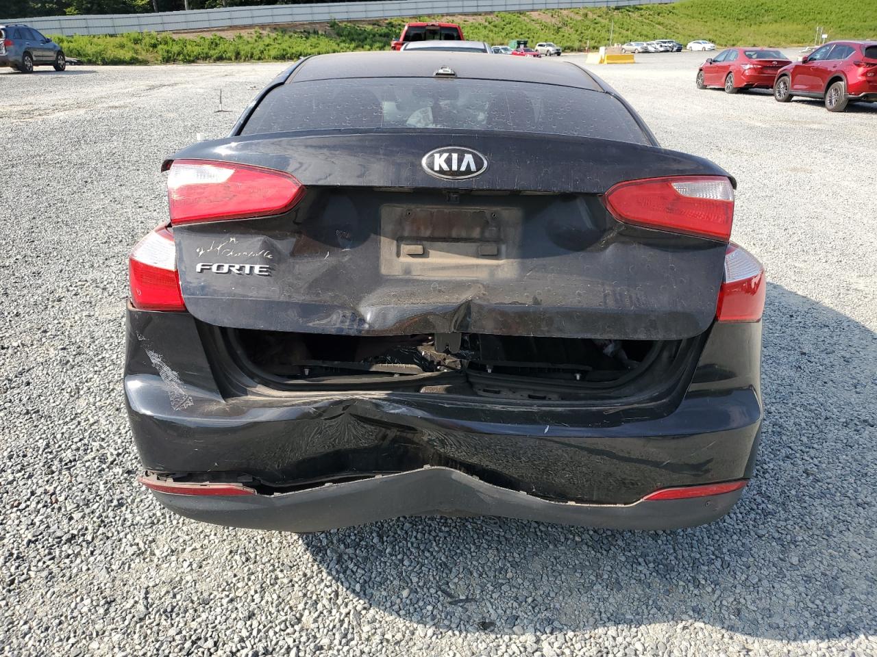 2015 Kia Forte Lx VIN: KNAFX4A63F5392805 Lot: 65951225