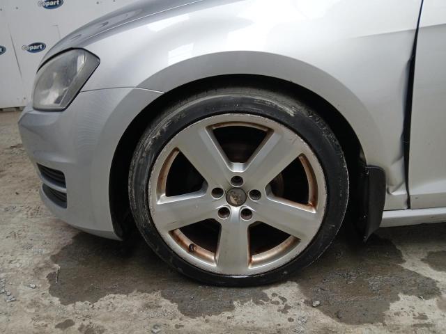 2013 VOLKSWAGEN GOLF SE BL