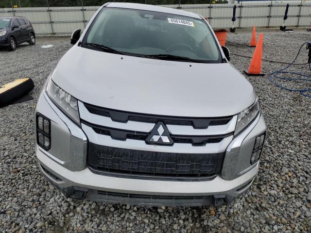  MITSUBISHI OUTLANDER 2021 Srebrny