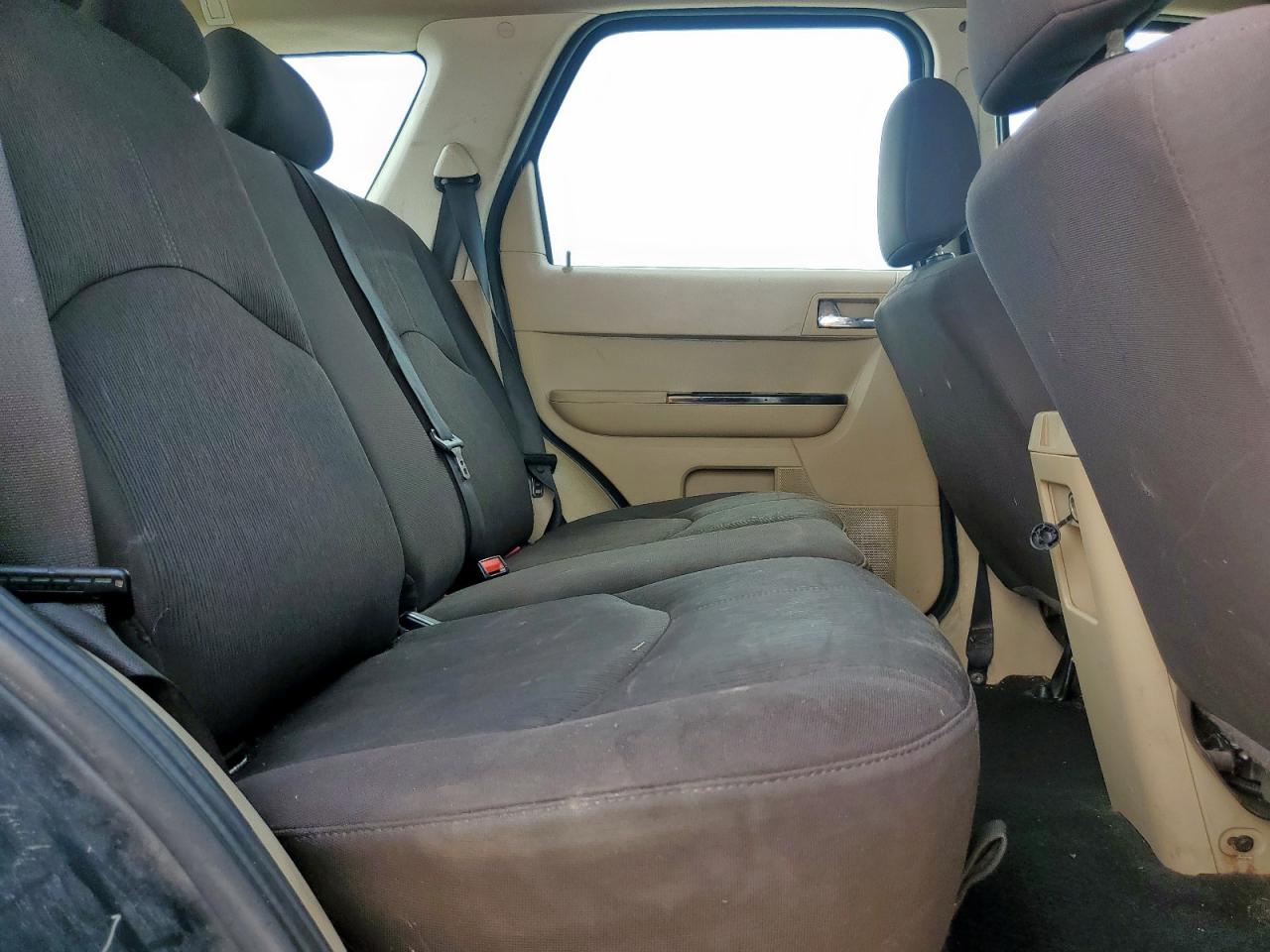 2008 Mazda Tribute I VIN: 4F2CZ02Z68KM20134 Lot: 63607385