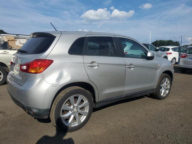 Parquets MITSUBISHI OUTLANDER 2014 Silver