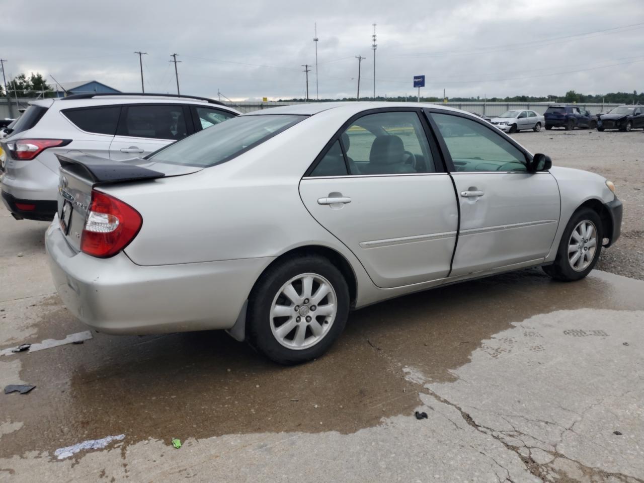 2004 Toyota Camry Le grey null gas 4T1BF30K14U579441 photo #4