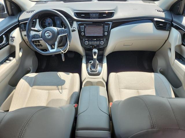  NISSAN ROGUE 2017 Czarny