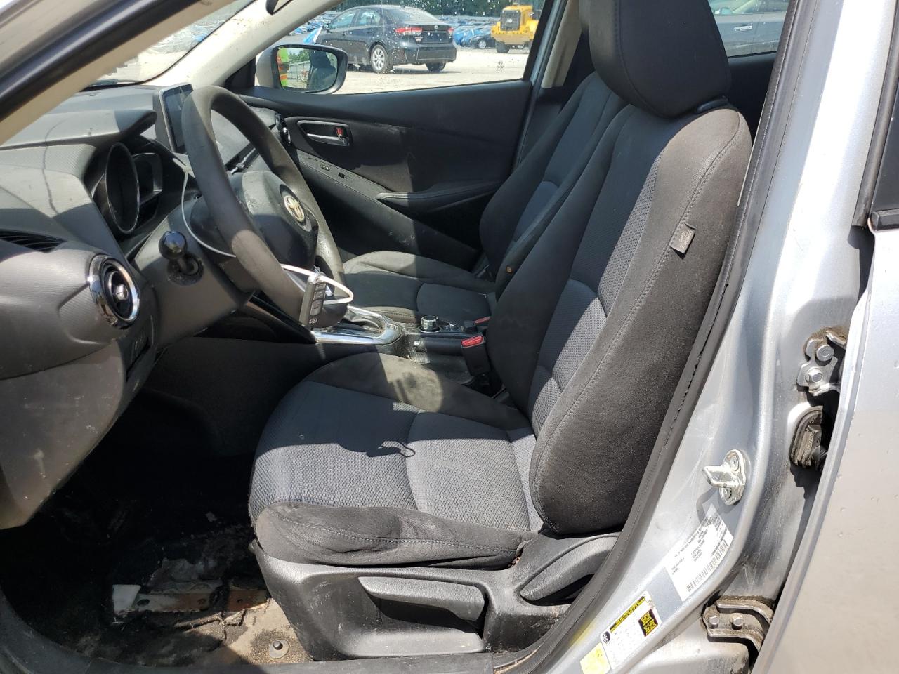 2017 Toyota Yaris Ia VIN: 3MYDLBYV4HY153164 Lot: 64456855