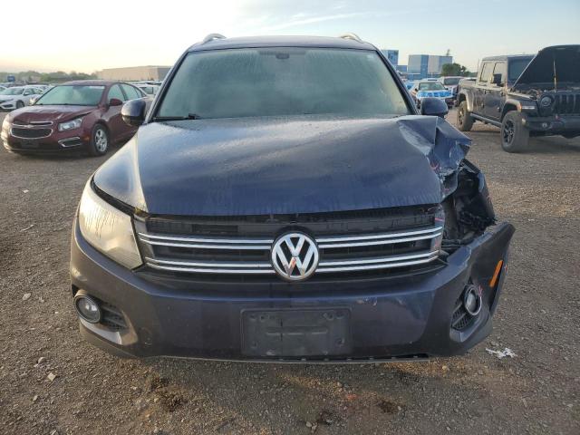 Parquets VOLKSWAGEN TIGUAN 2016 Granatowy