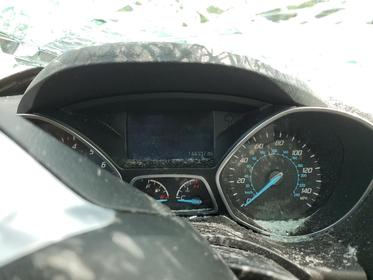 2015 Ford Escape Se VIN: 1FMCU9GX0FUB64063 Lot: 61667115