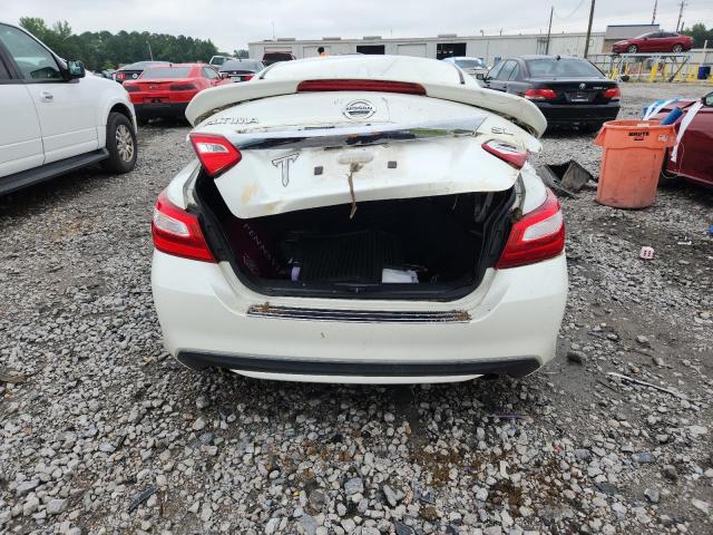  NISSAN ALTIMA 2017 Biały