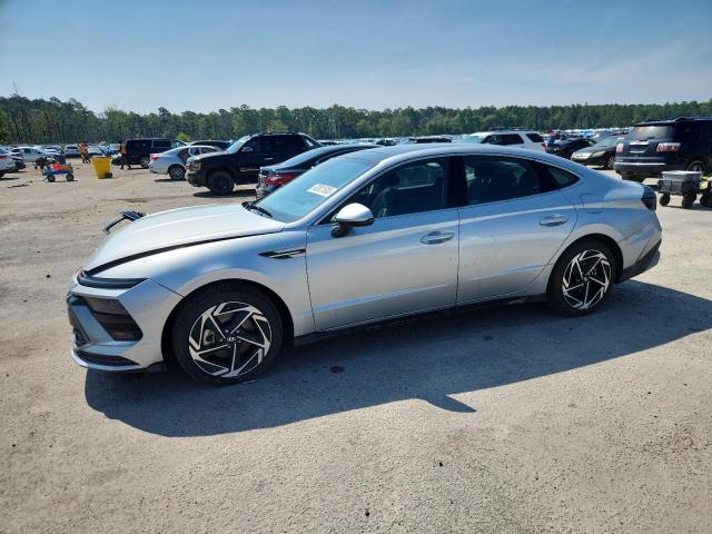 HYUNDAI SONATA SEL 2025