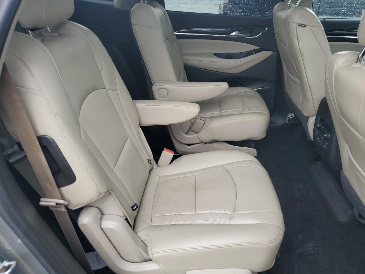 2018 Buick Enclave Premium VIN: 5GAERCKW3JJ218042 Lot: 63823735