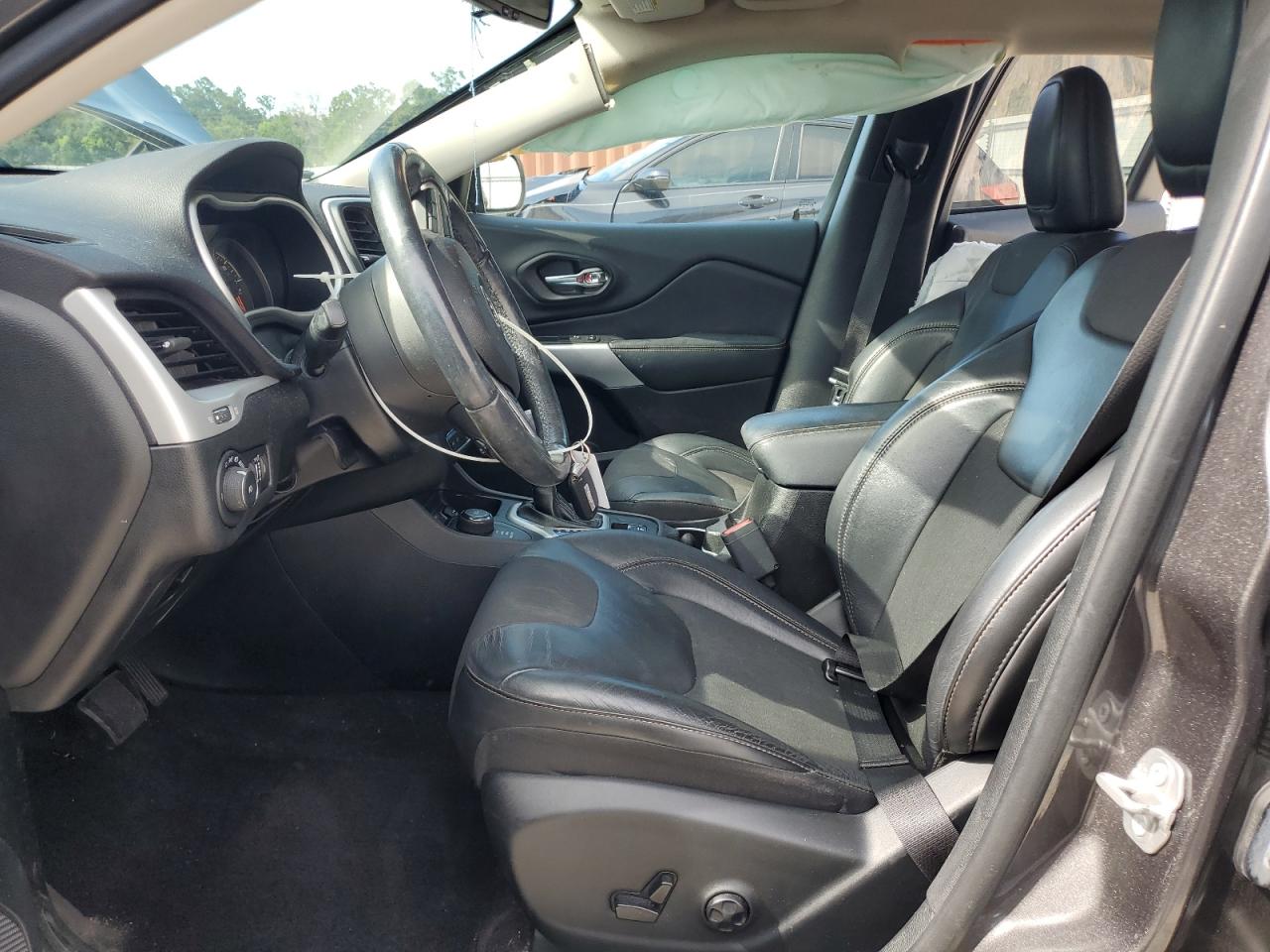 2018 Jeep Cherokee Latitude Plus VIN: 1C4PJMLBXJD606741 Lot: 67196835