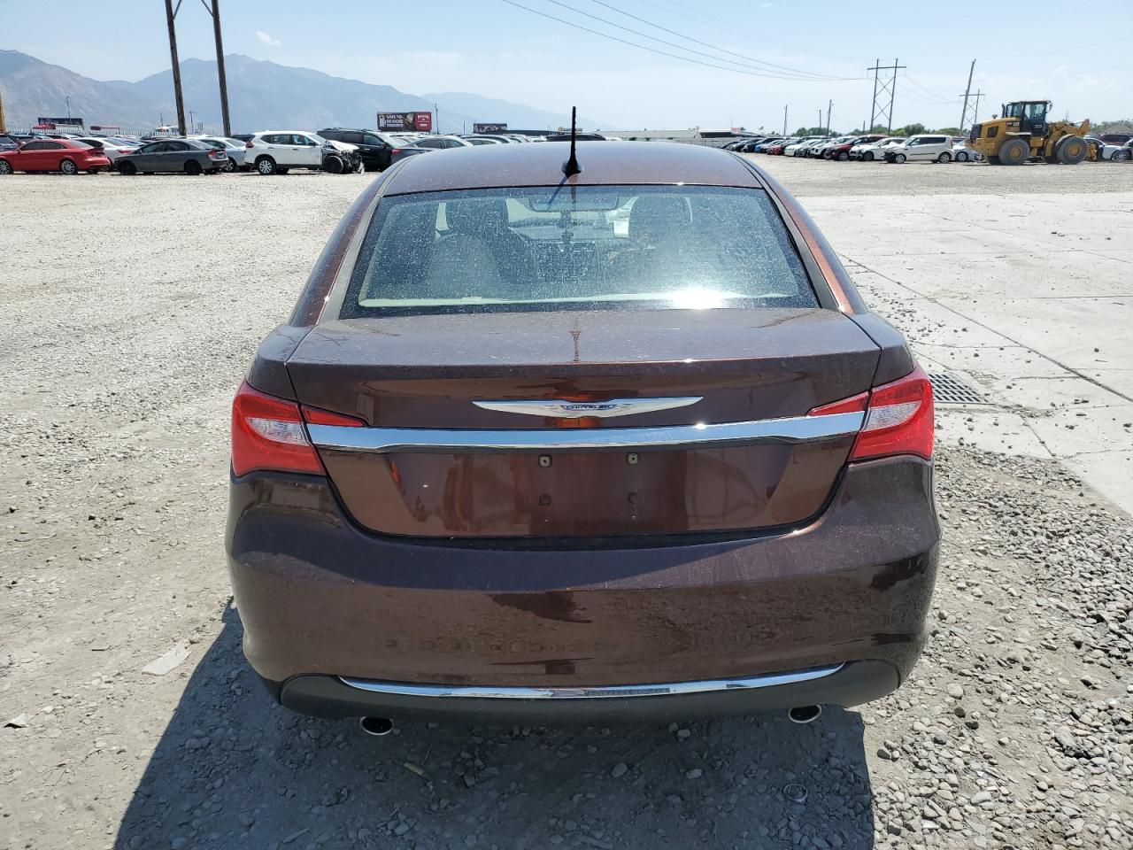 2012 Chrysler 200 Touring VIN: 1C3CCBBG7CN233332 Lot: 64770425