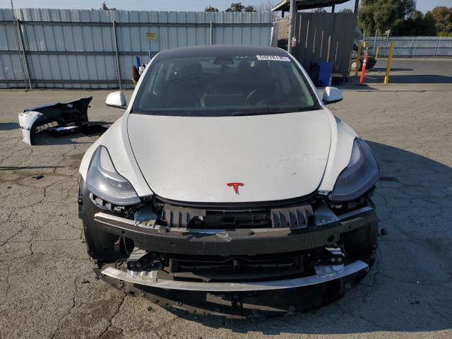  TESLA MODEL 3 2022 Biały