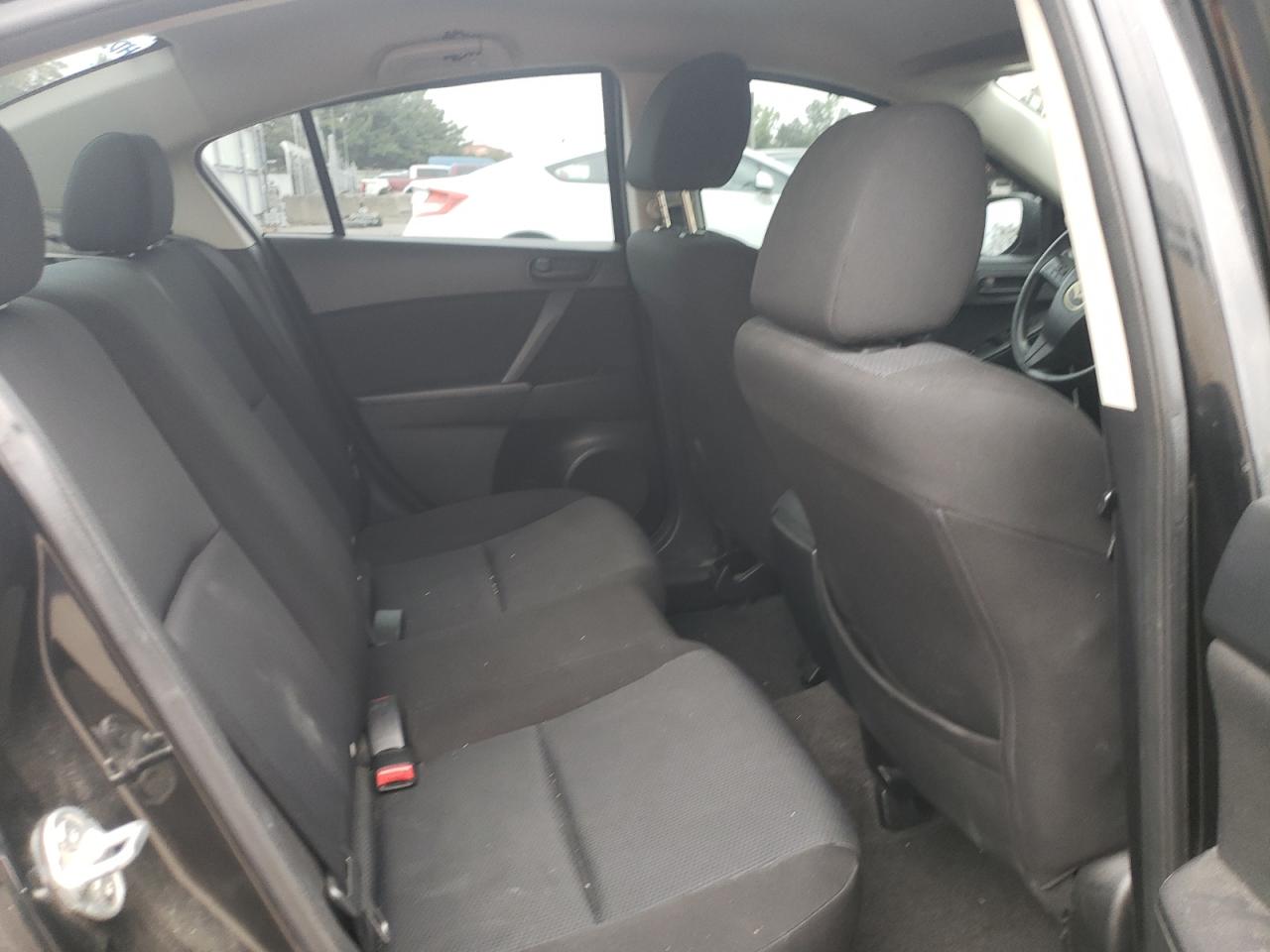 2011 Mazda 3 I VIN: JM1BL1UG9B1355419 Lot: 64447035