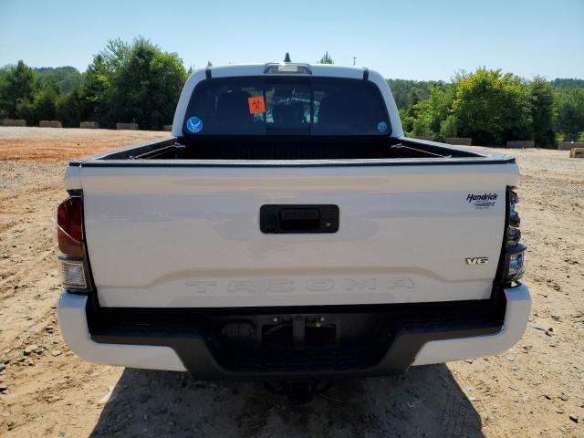  TOYOTA TACOMA 2020 Biały