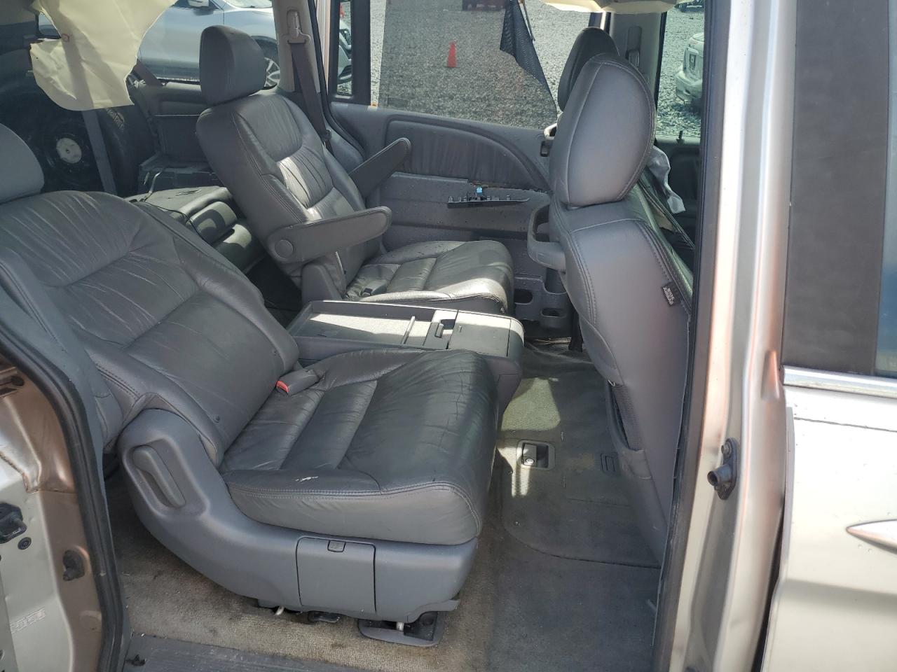 2007 Honda Odyssey Touring VIN: 5FNRL38817B104583 Lot: 65209915