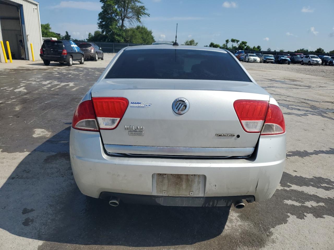 2011 Mercury Milan Premier VIN: 3MEHM0JG9BR605980 Lot: 64238135