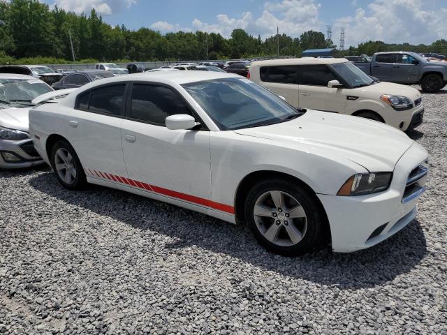 Седаны DODGE CHARGER 2014 Белы