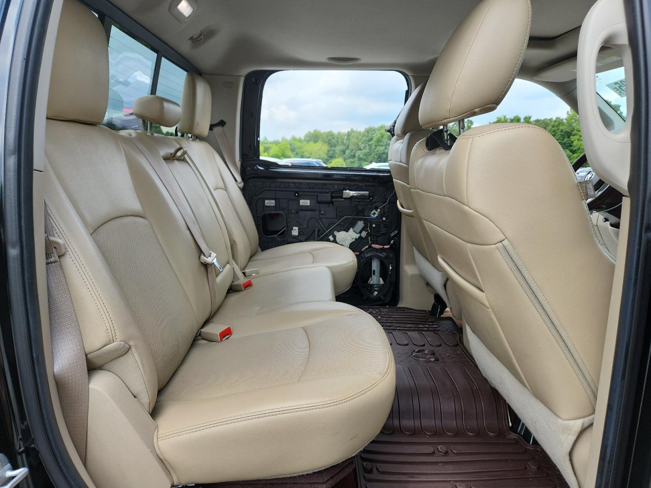 2014 Ram 1500 Laramie VIN: 1C6RR7NT7ES256387 Lot: 64721495