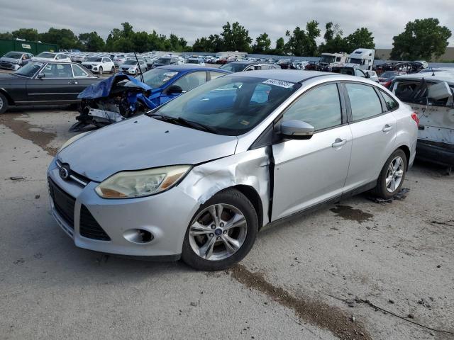 Sedans FORD FOCUS 2014 Silver