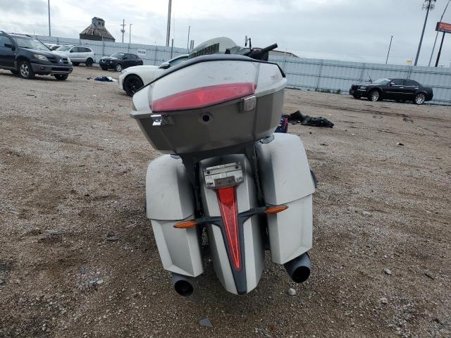 2014 VICTORY MOTORCYCLES CROSS COUNTRY   