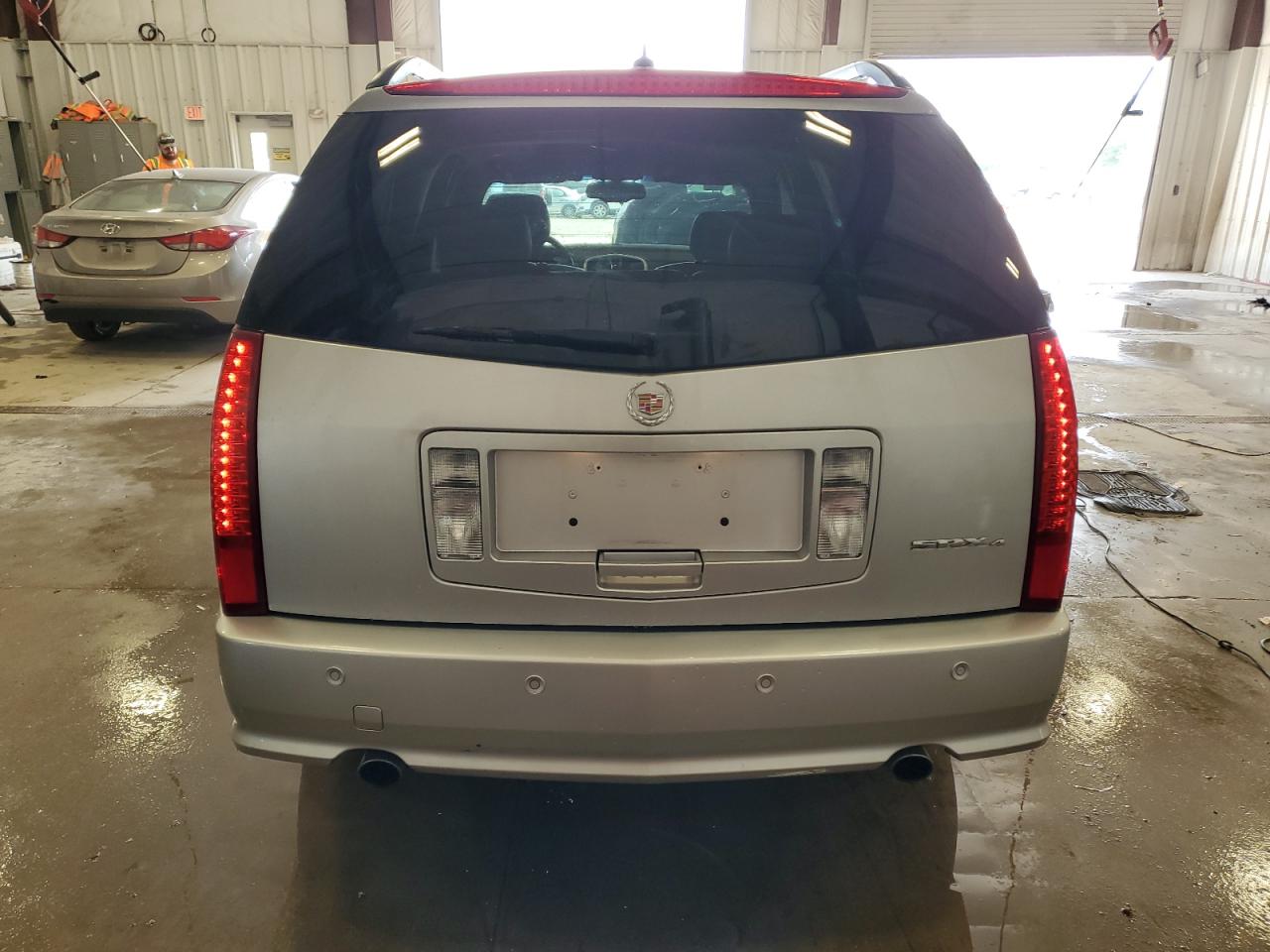 2008 Cadillac Srx VIN: 1GYEE637180101301 Lot: 64640135