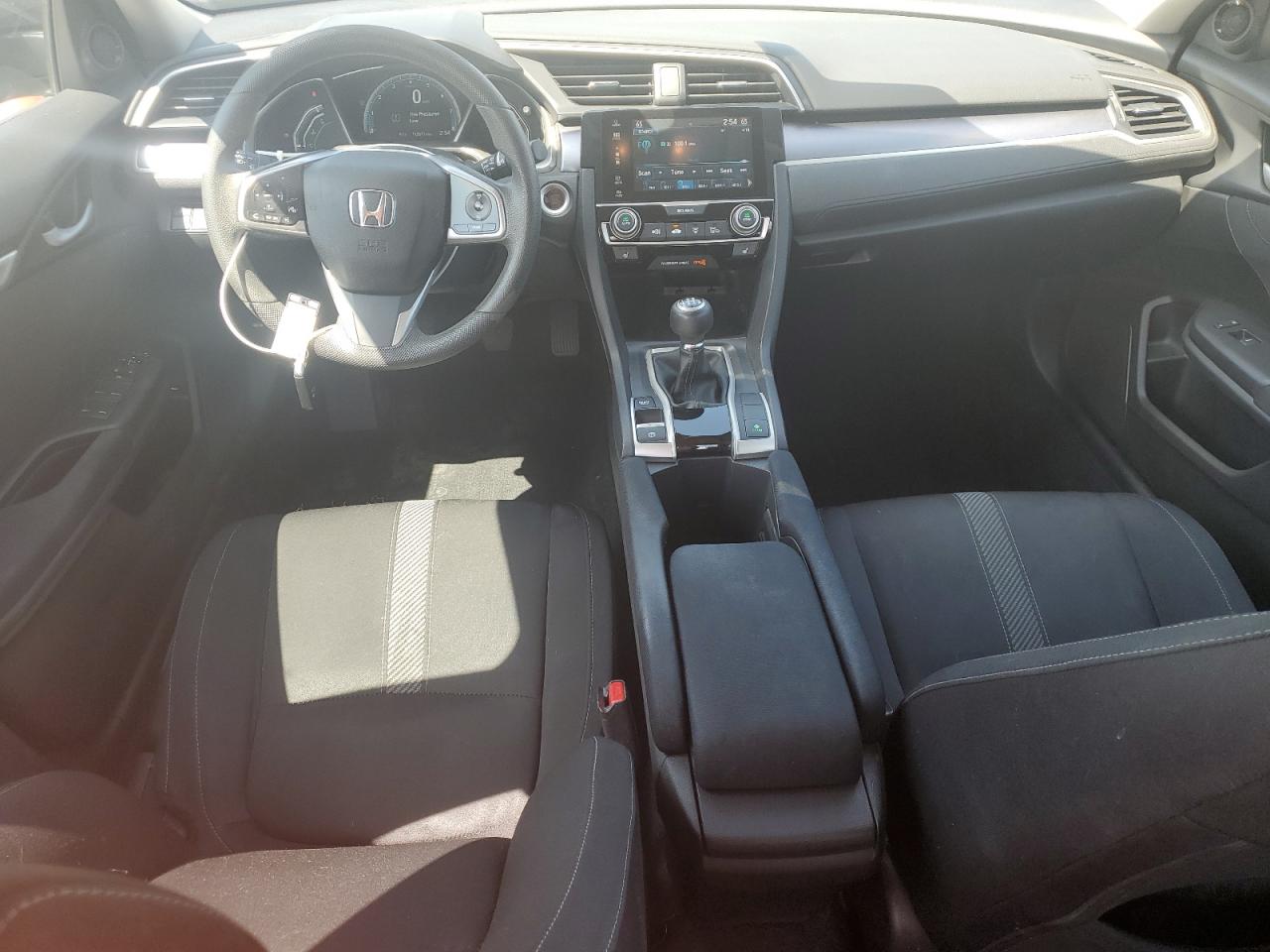 2017 Honda Civic Ex VIN: 19XFC1E30HE007592 Lot: 63752355