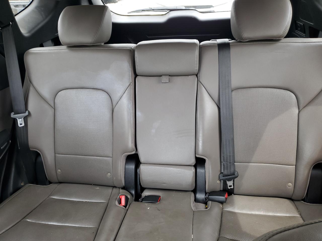 5NMZU3LB4HH000704 2017 Hyundai Santa Fe Sport