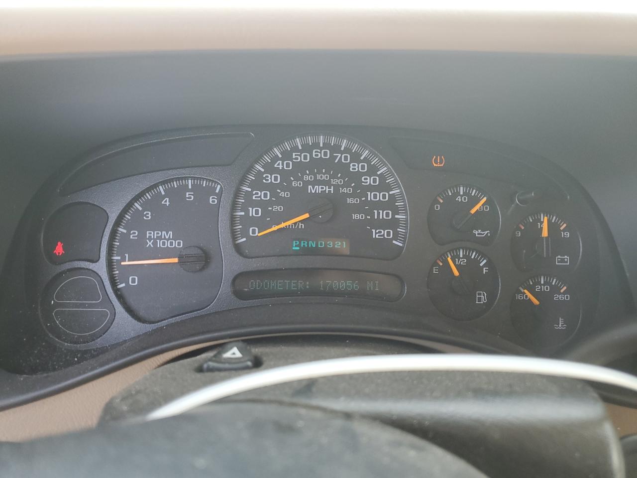 2005 Chevrolet Tahoe K1500 VIN: 1GNEK13T05R136778 Lot: 64777675