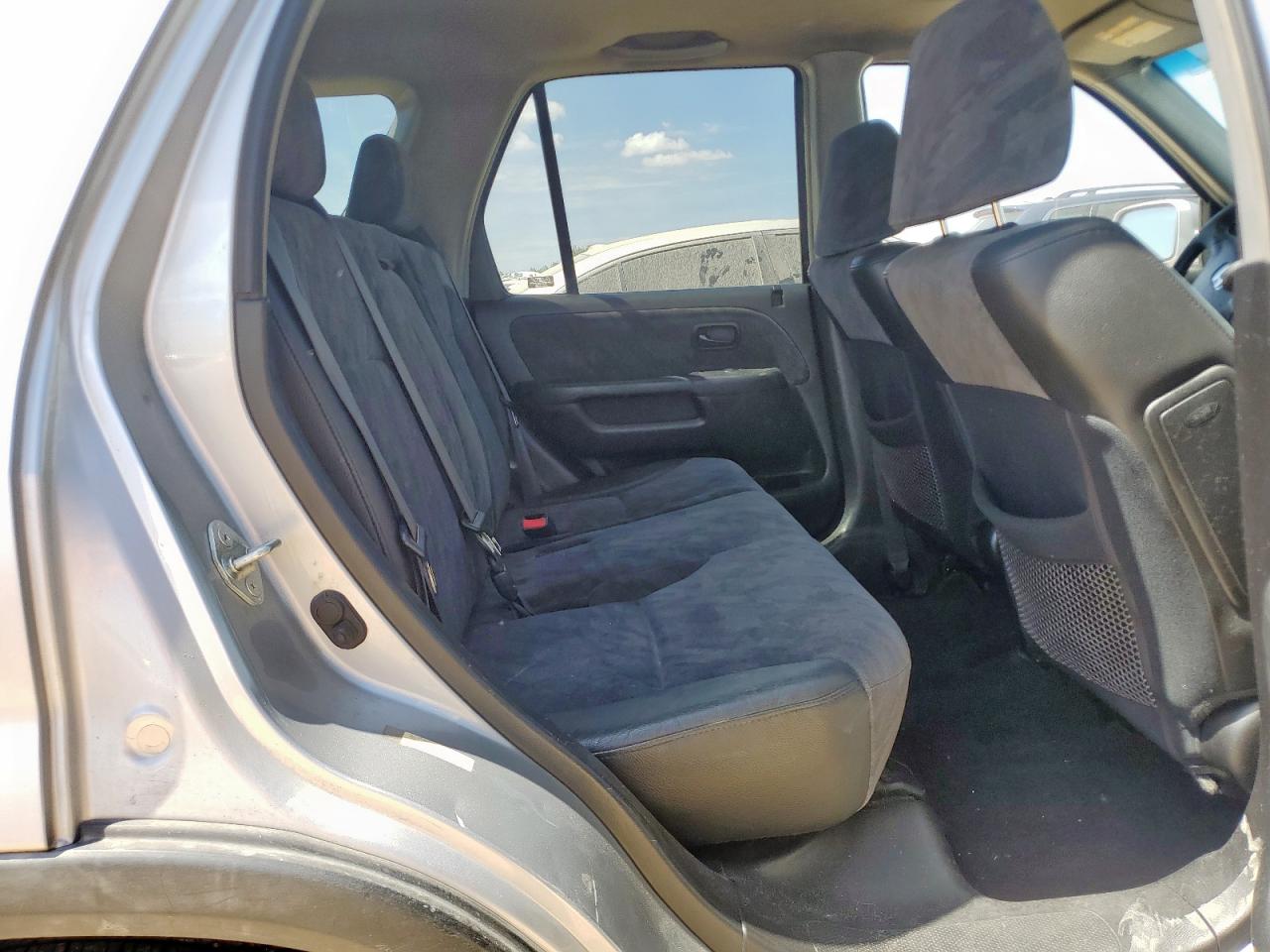 2004 Honda Cr-V Ex VIN: JHLRD78824C027402 Lot: 65472475