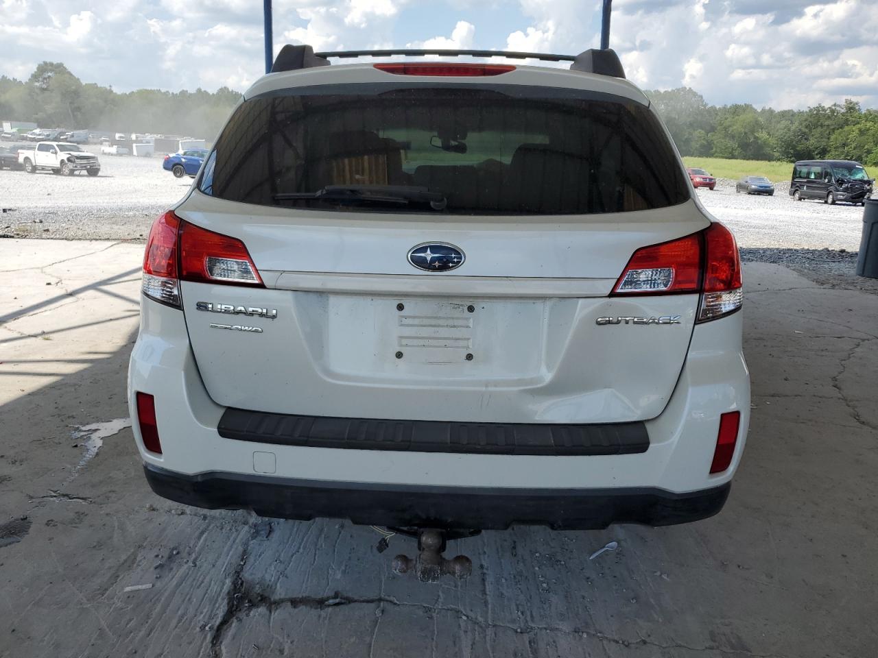 2010 Subaru Outback 2.5I Limited VIN: 4S4BRCKC9A3339469 Lot: 63285365