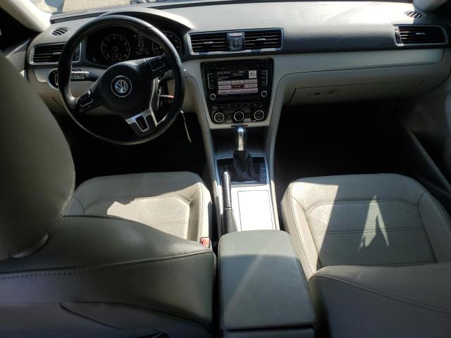  VOLKSWAGEN PASSAT 2012 Серый