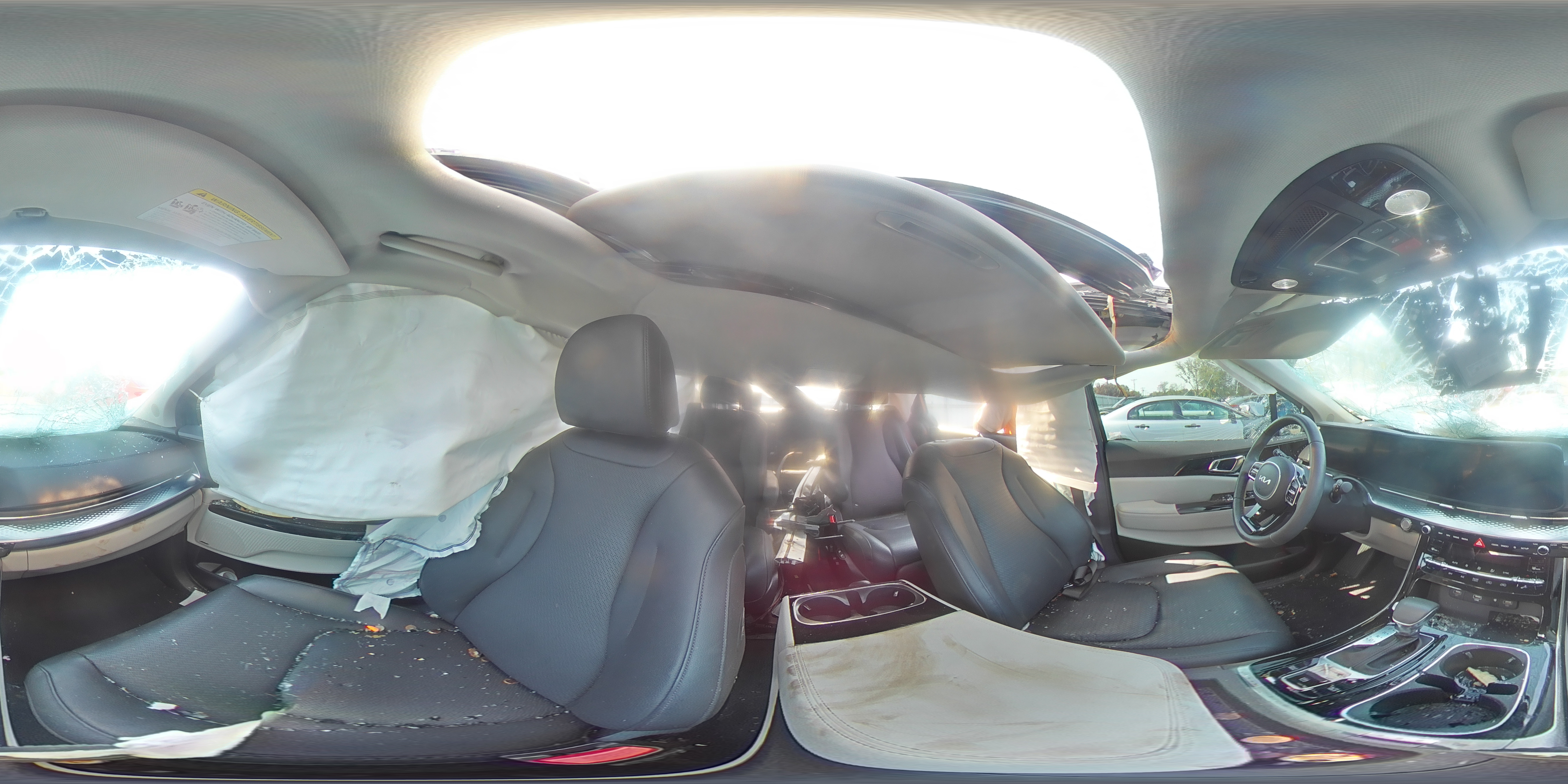 2024 Kia Carnival Sx VIN: KNDNE5H30R6321372 Lot: 63140365