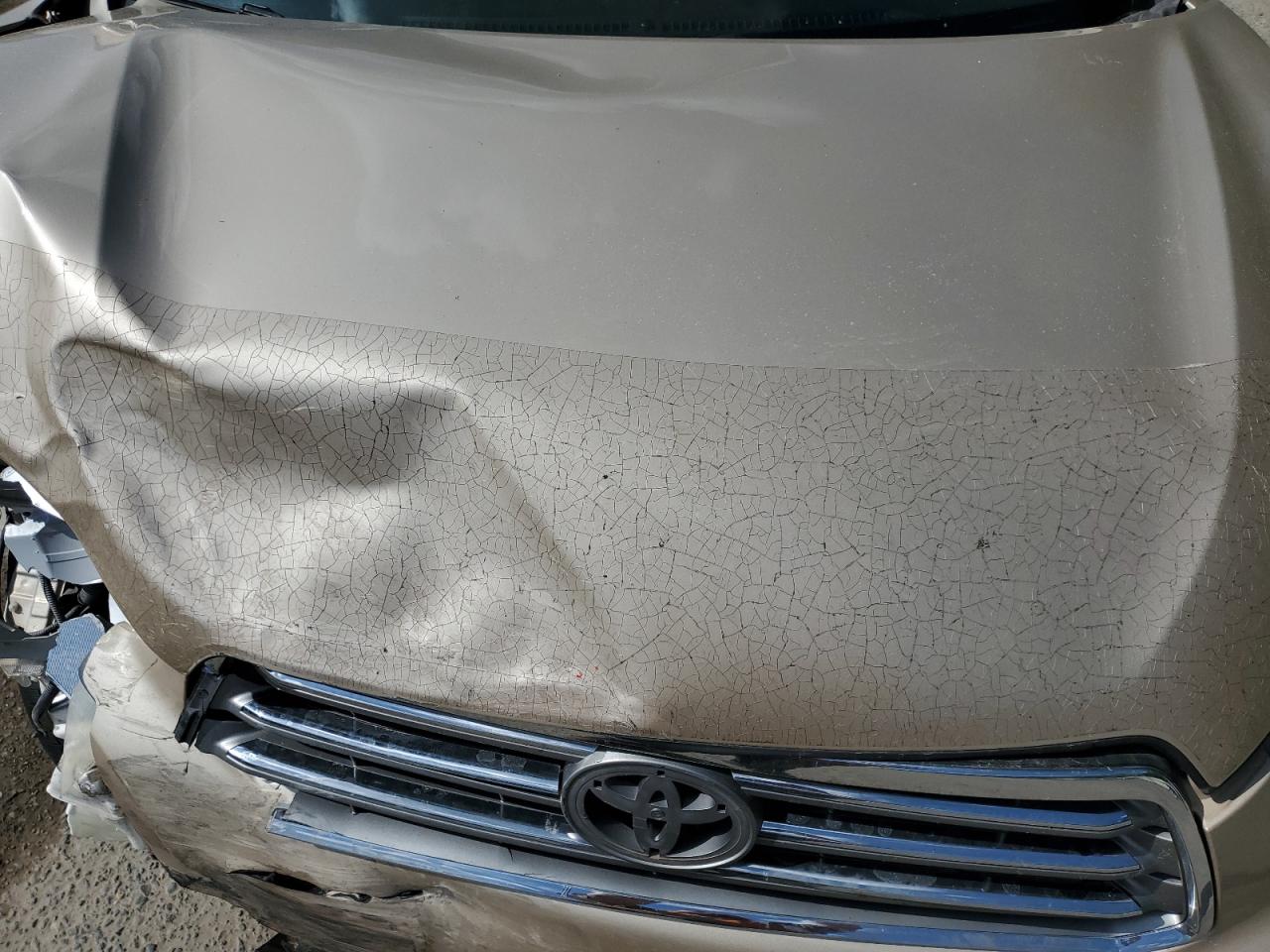 2010 Toyota Highlander Limited VIN: 5TDYK3EH3AS012736 Lot: 65082495