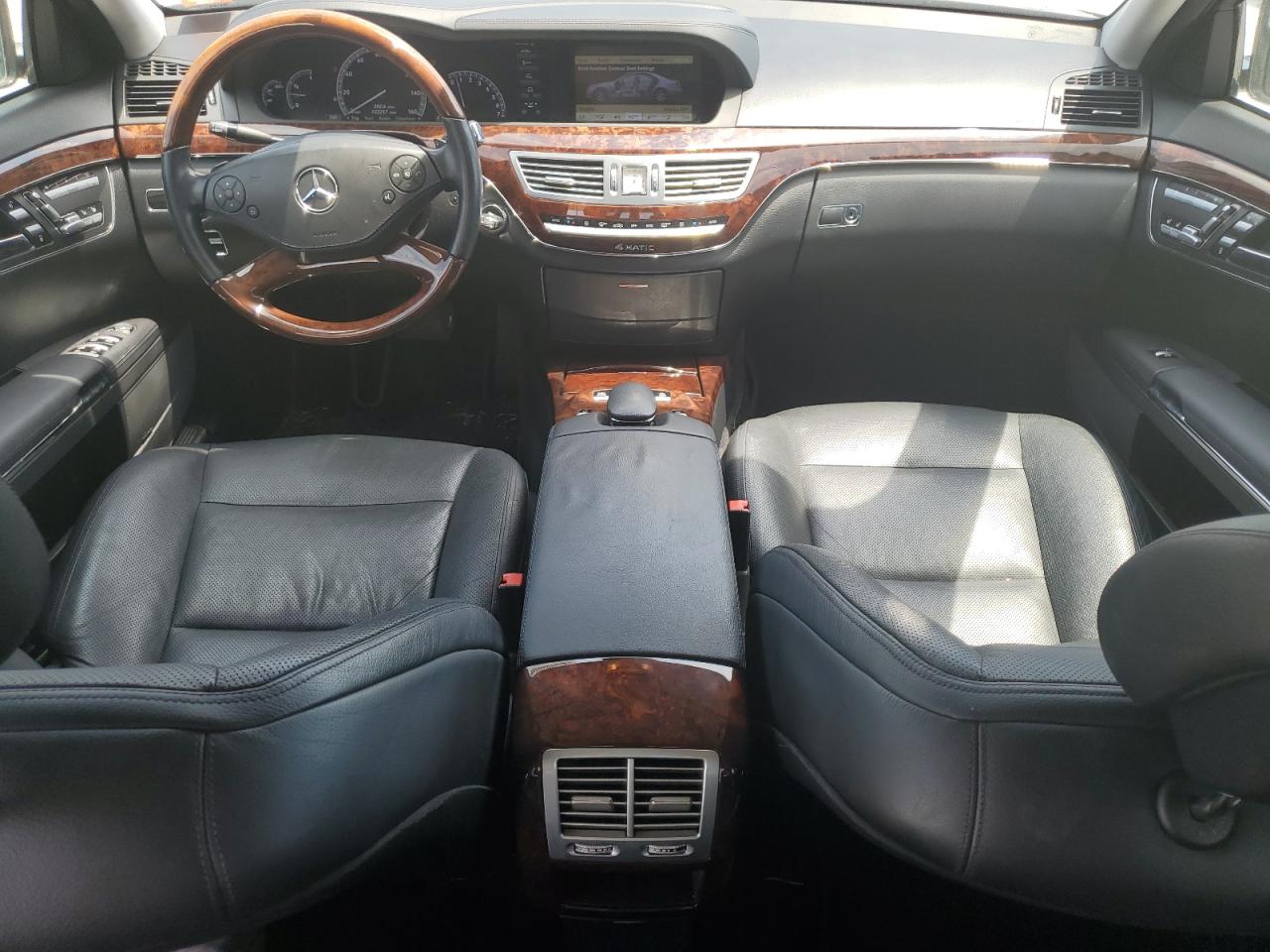 2011 Mercedes-Benz S 550 4Matic VIN: WDDNG8GB3BA371423 Lot: 63324035
