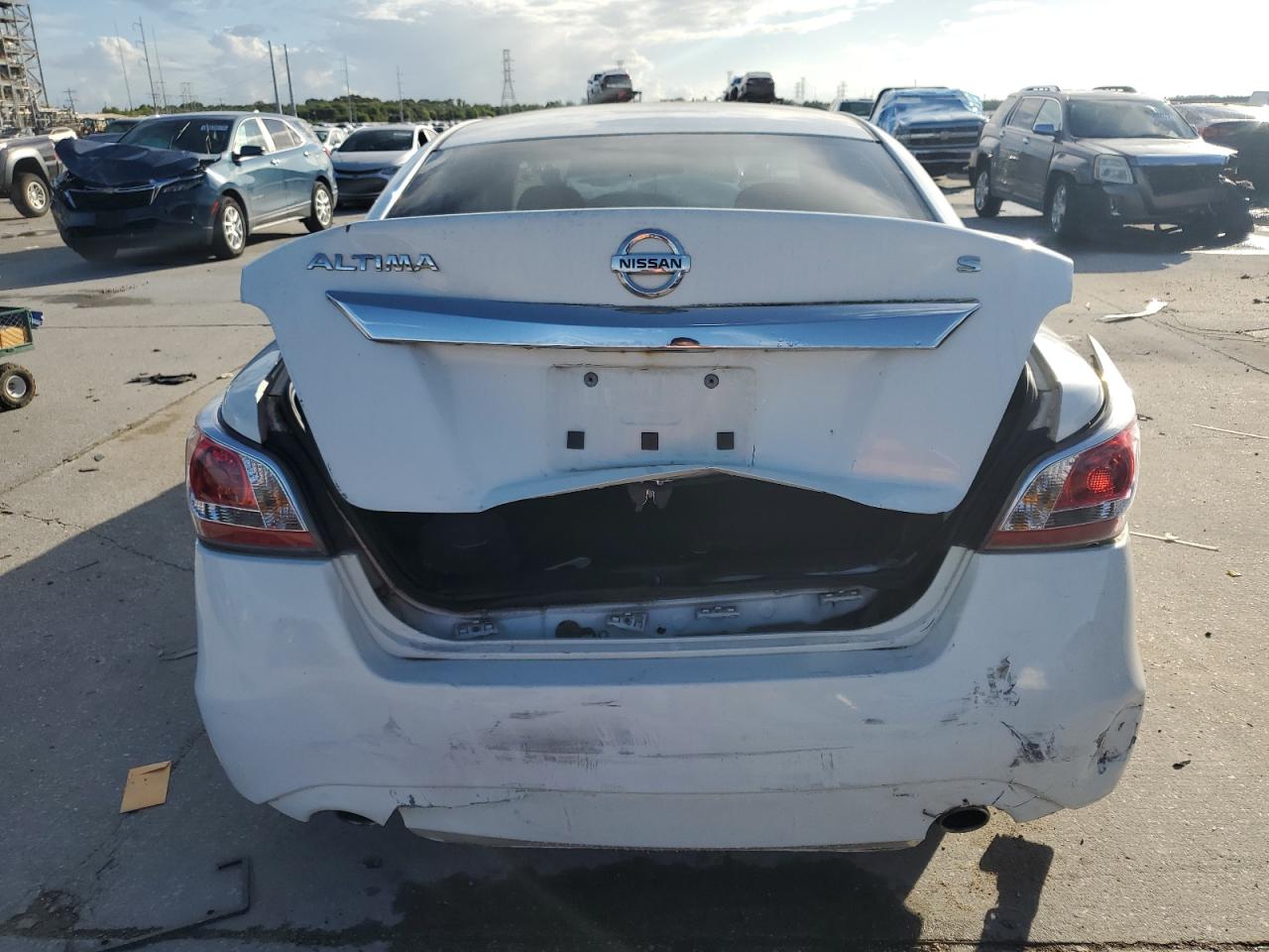 1n4al3ap4fn904055 1N4AL3AP4FN904055 2015 Nissan Altima 2.5