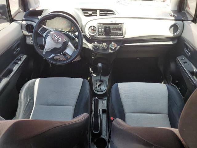  TOYOTA YARIS 2013 Czerwony