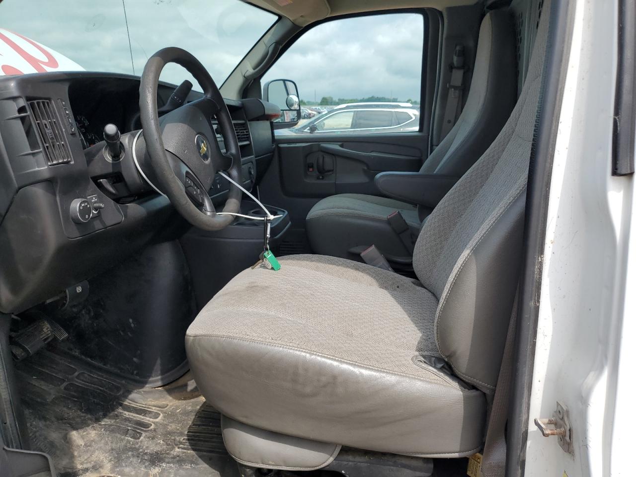 2015 Chevrolet Express G2500 VIN: 1GCWGFCF5F1116774 Lot: 64798805