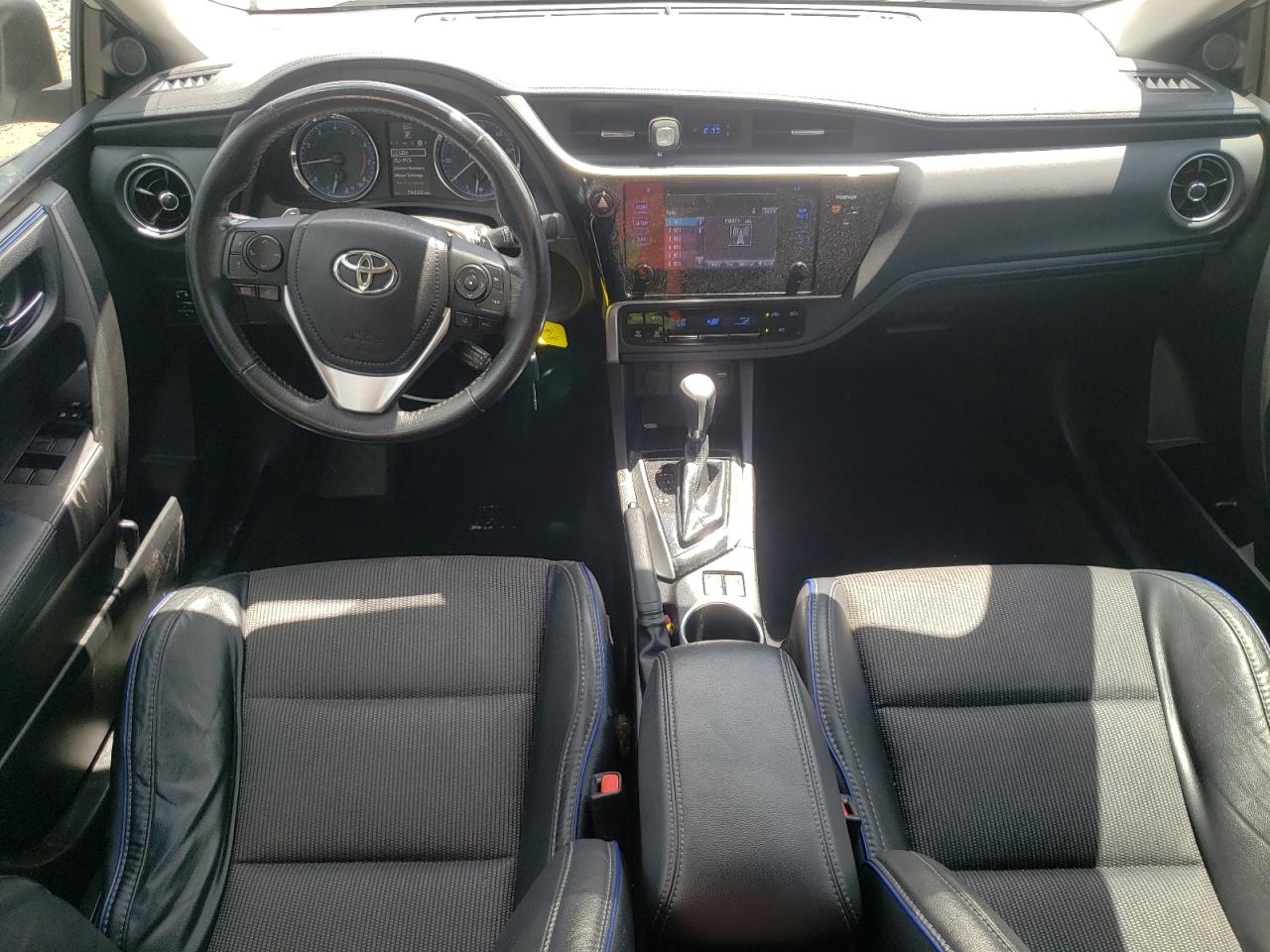 2017 Toyota Corolla L VIN: 5YFBURHE5HP736158 Lot: 64772765