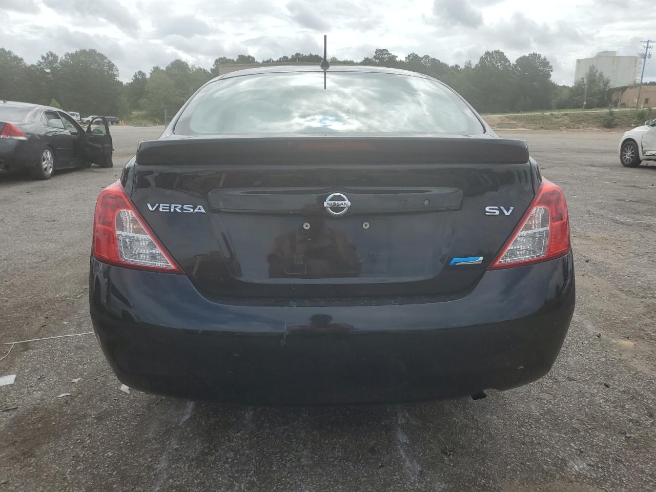 2014 Nissan Versa S VIN: 3N1CN7AP7EL825002 Lot: 64746645