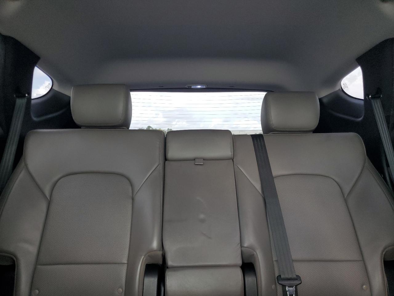 5XYZU3LB5JG537307 2018 Hyundai Santa Fe Sport