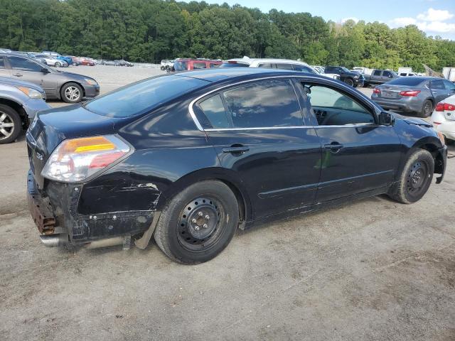 Sedans NISSAN ALTIMA 2012 Czarny
