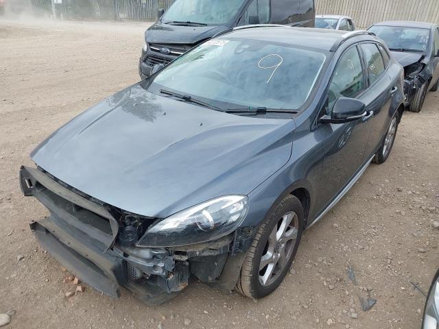 2014 VOLVO V40 CROSS for sale at Copart SANDY
